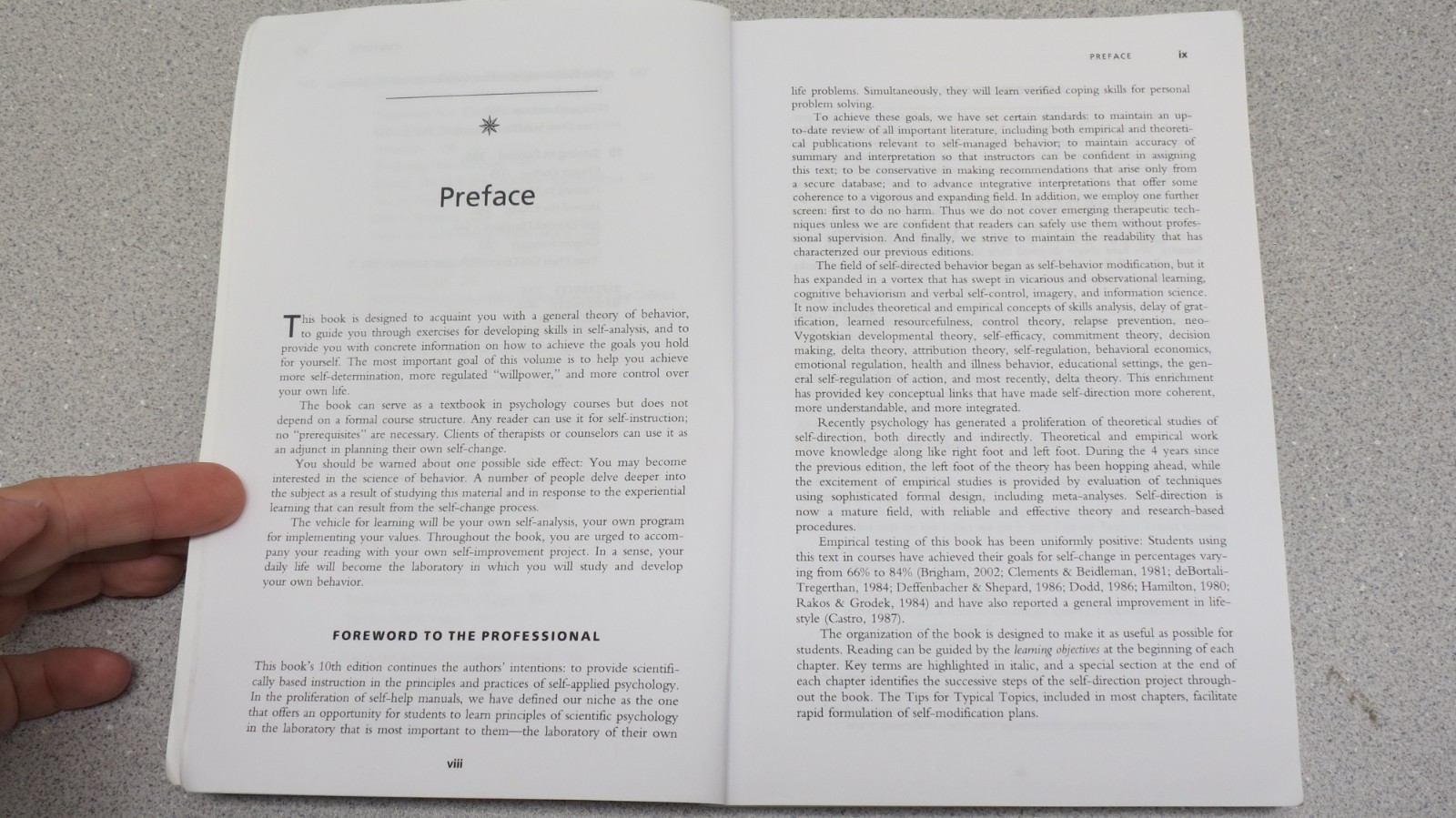 Self-Directed Behavior : Self-Modification for Personal Adjustment David Watson