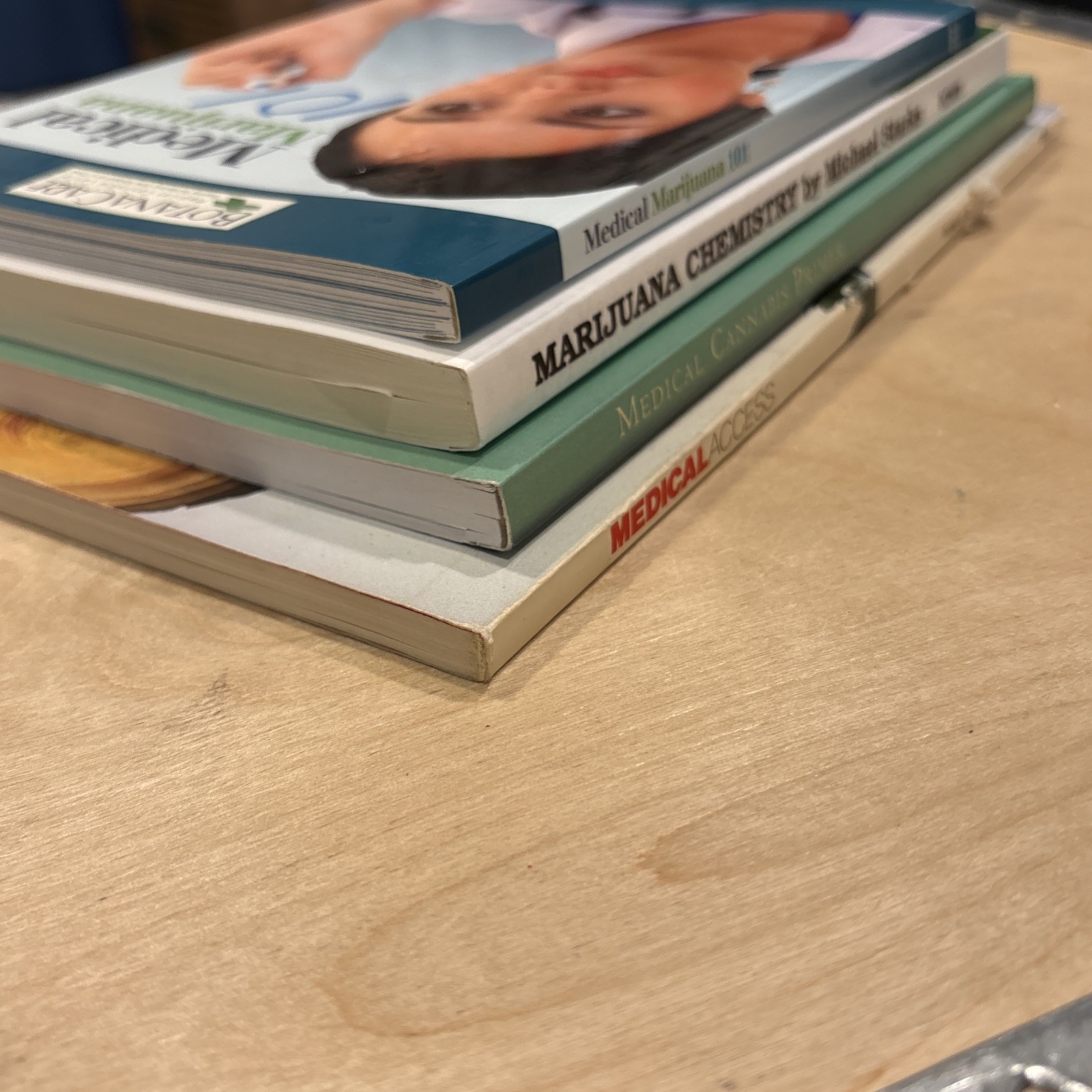 Chemistry, Medical Marijuana 4 Book Lot(.#195-4)