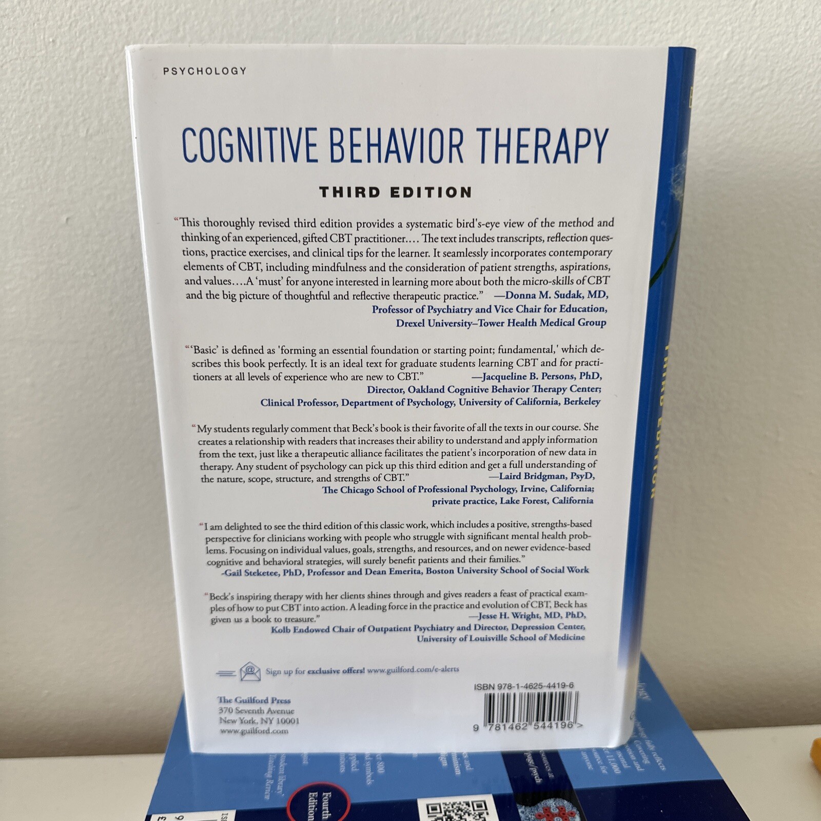 Cognitive Behavior Therapy : Basics and Beyond by Judith S. Beck (2020,…