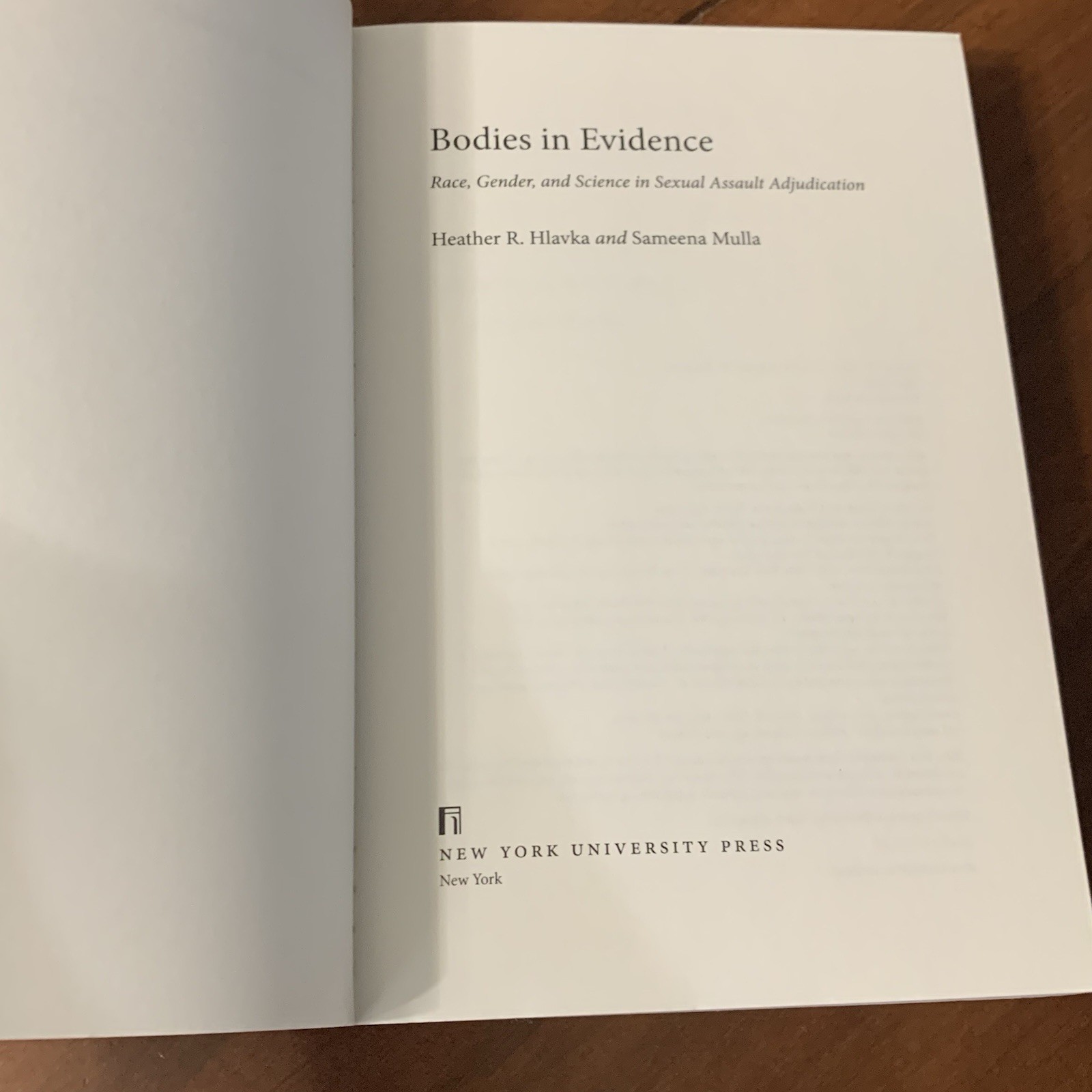 Bodies In Evidence Book Textbook Hlavka & Mulla 2021 Six Chapters 299 Pages Race