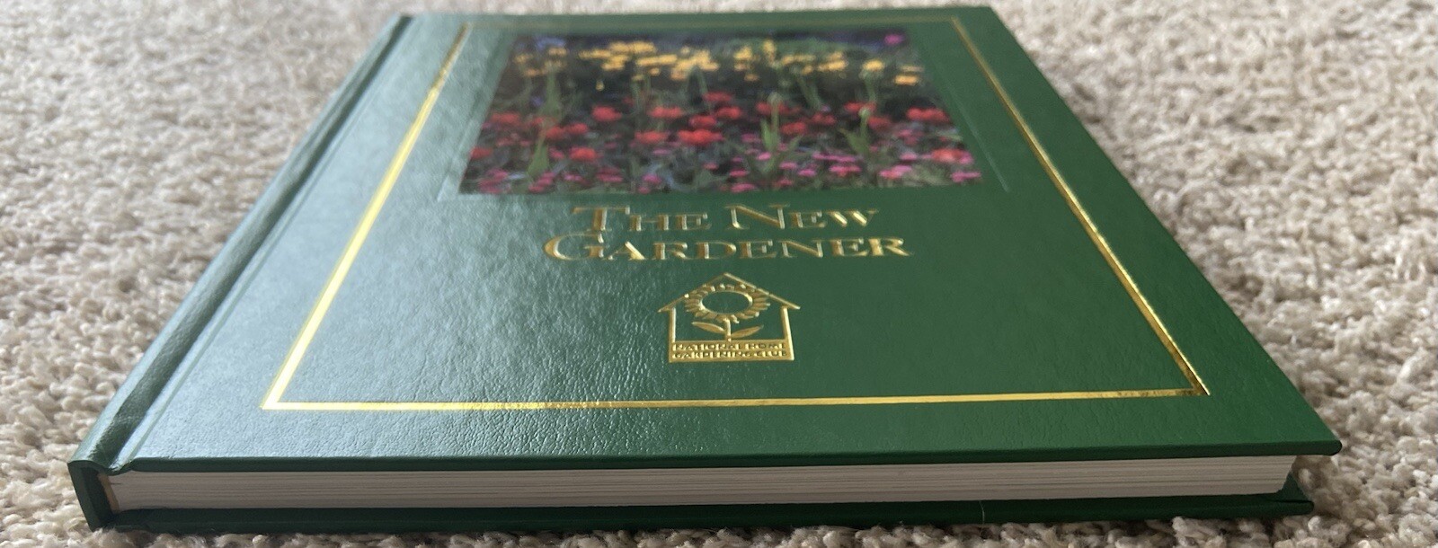 The New Gardener by Pippa Greenwood – Vintage NM Nature, Flowers 1995 ?