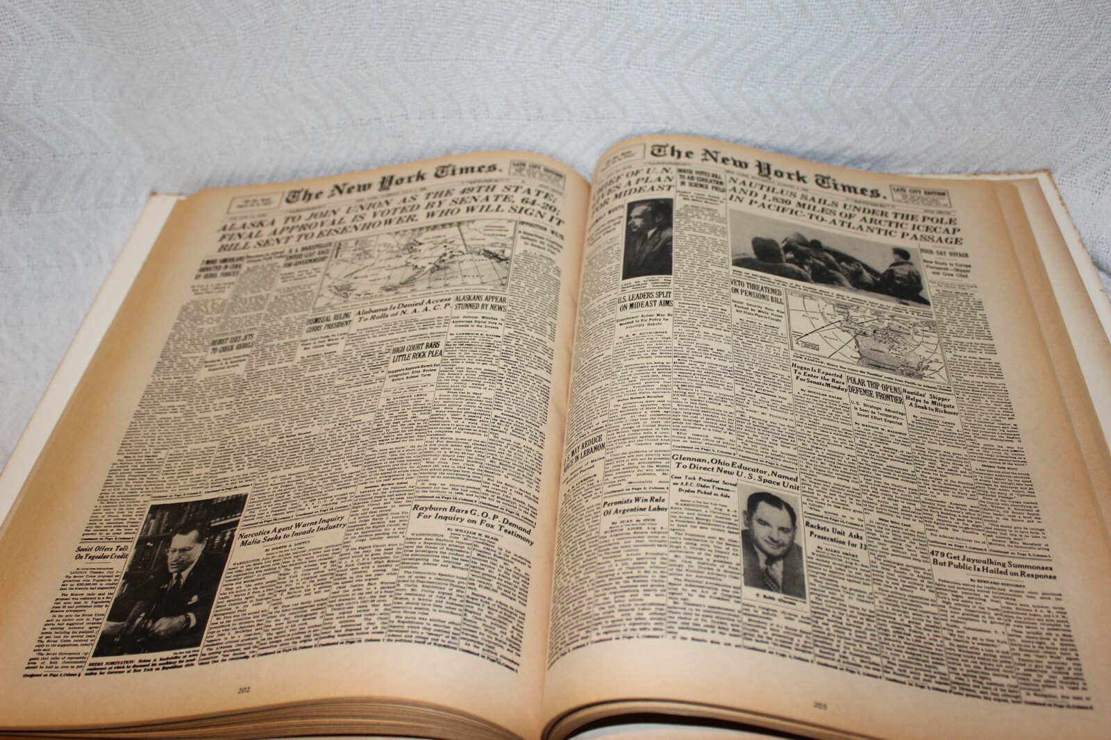 THE NEW YORK TIMES PAGE ONE Major Events 1920-1978 292 pages Hard Back 15.5X11.5