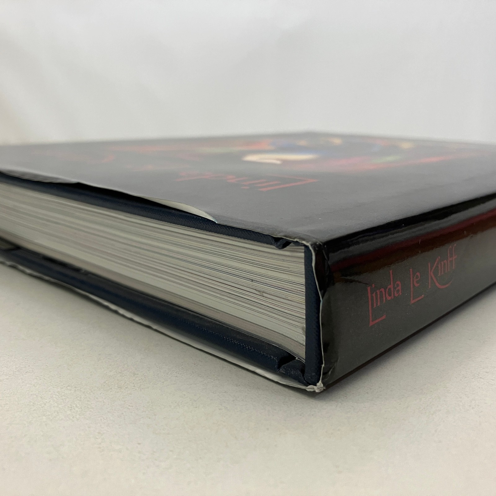 Linda Le Kinff Graphic Work Artist Biography HCDJ 2008 Park West Gallery VGC
