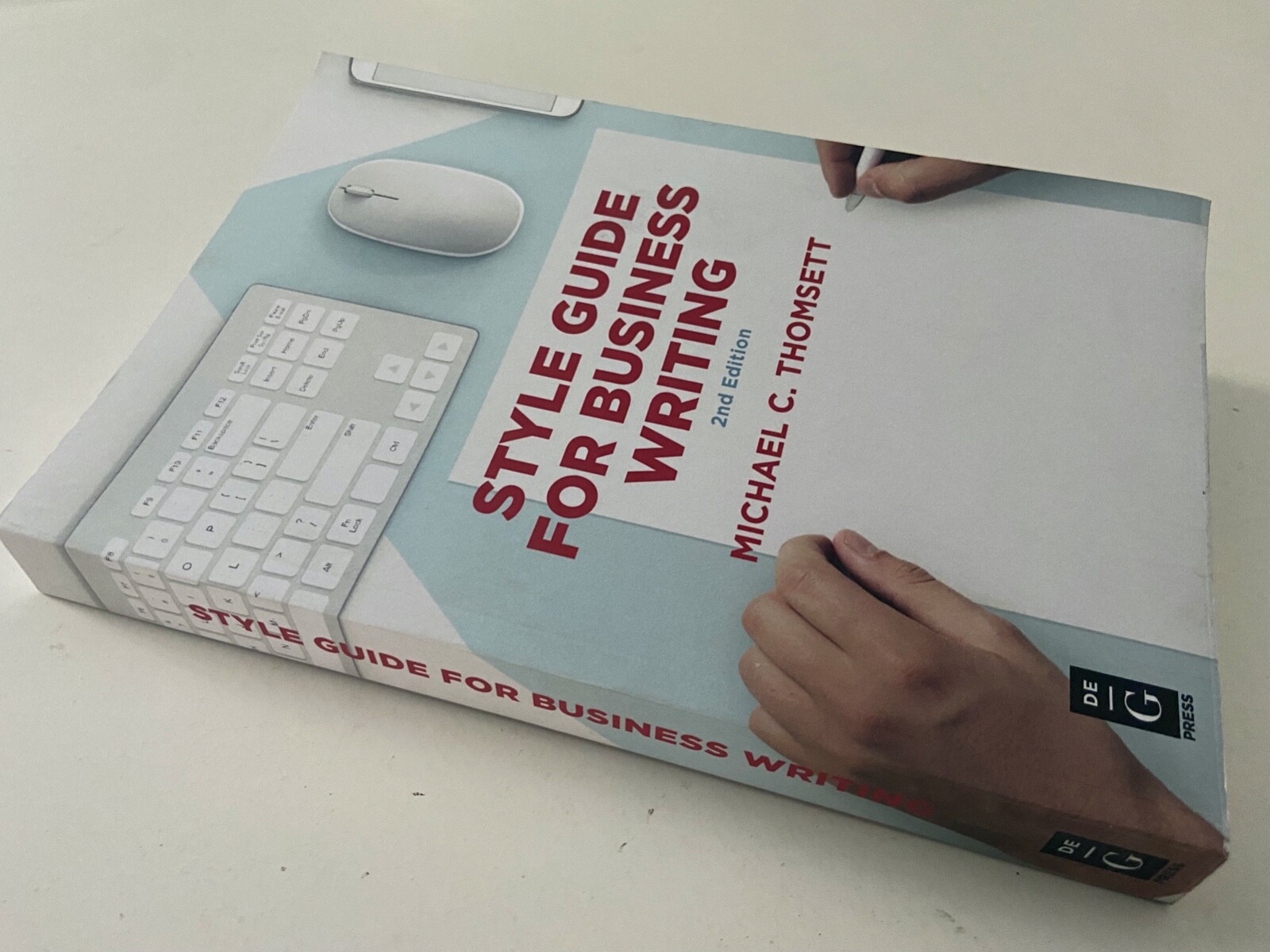 Style Guide For Business Writing: 2nd Second Edition ~ VERY GOOD ~