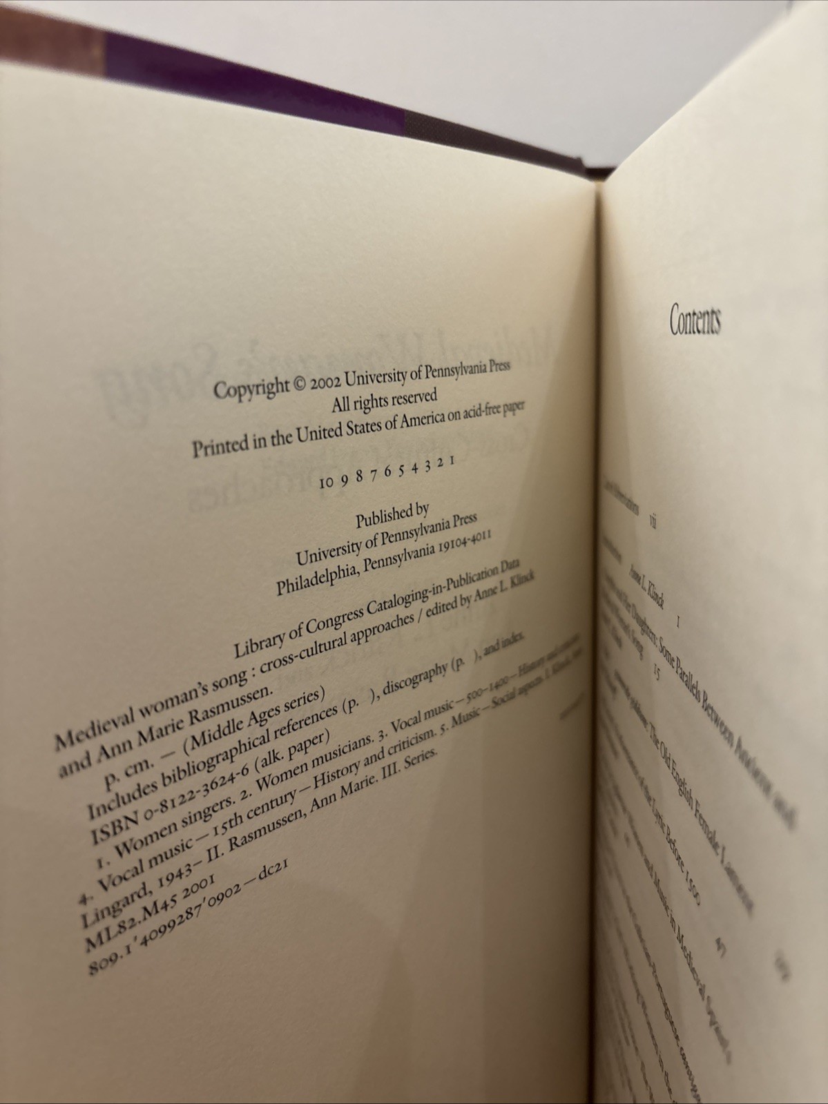 The Middle Ages Ser.: Medieval Woman’s Song : Cross-Cultural Approaches 1st Ed