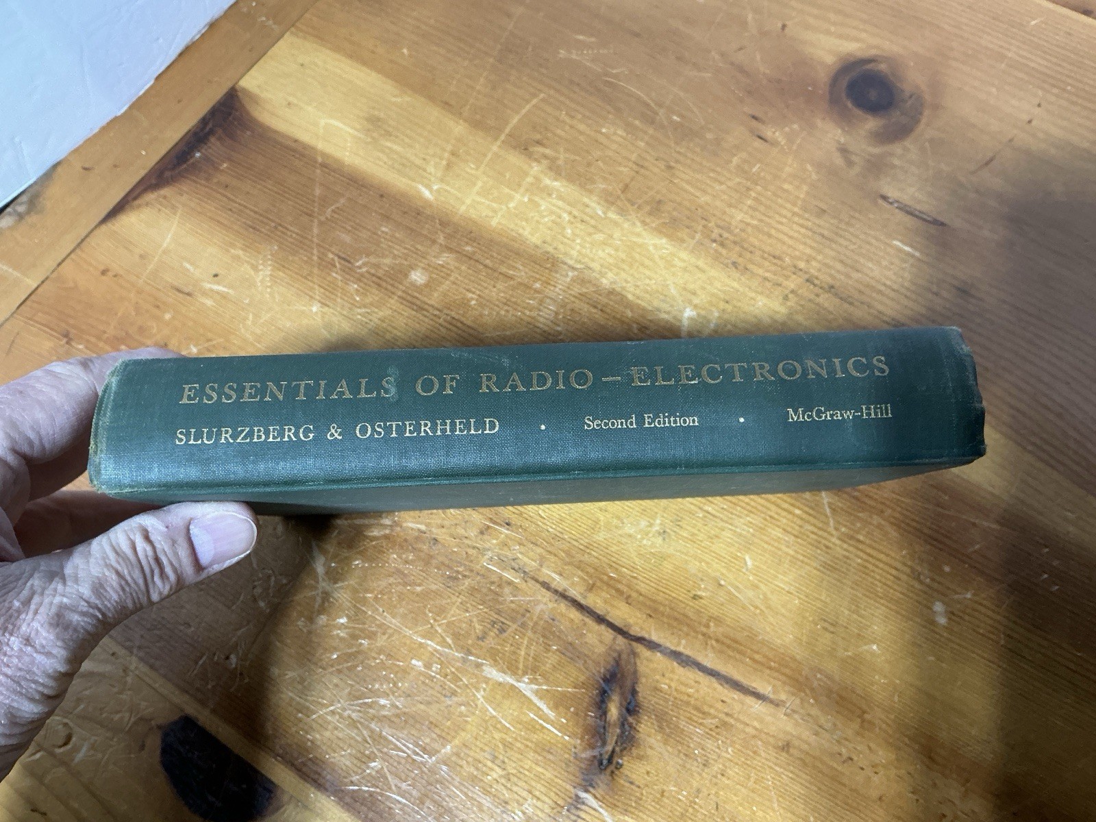 Essentials of Radio by Slurzberg & Osterheld vacuum tubes amplifiers 1961 2nd Ed