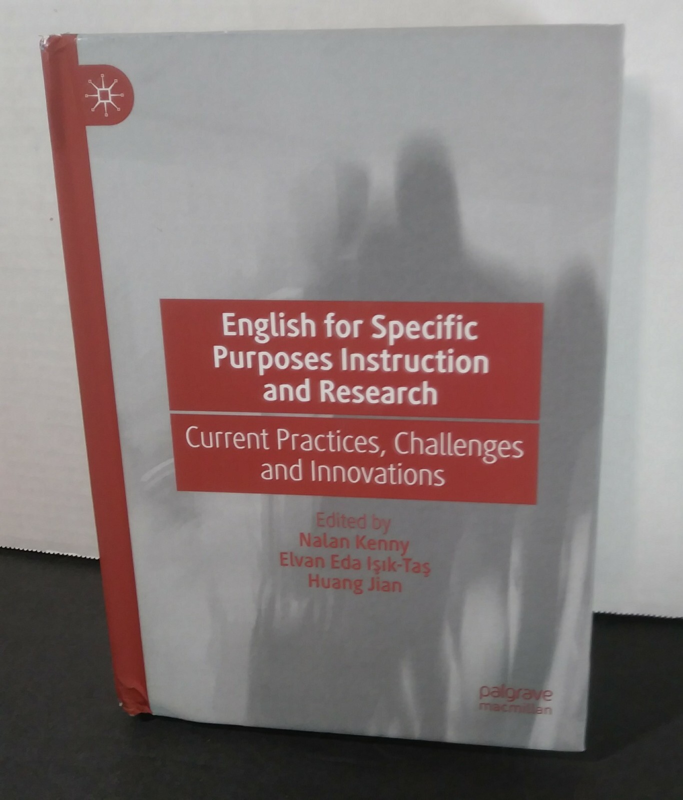 English For Specific Purposes Instruction & Research Practice Challenge Innovate