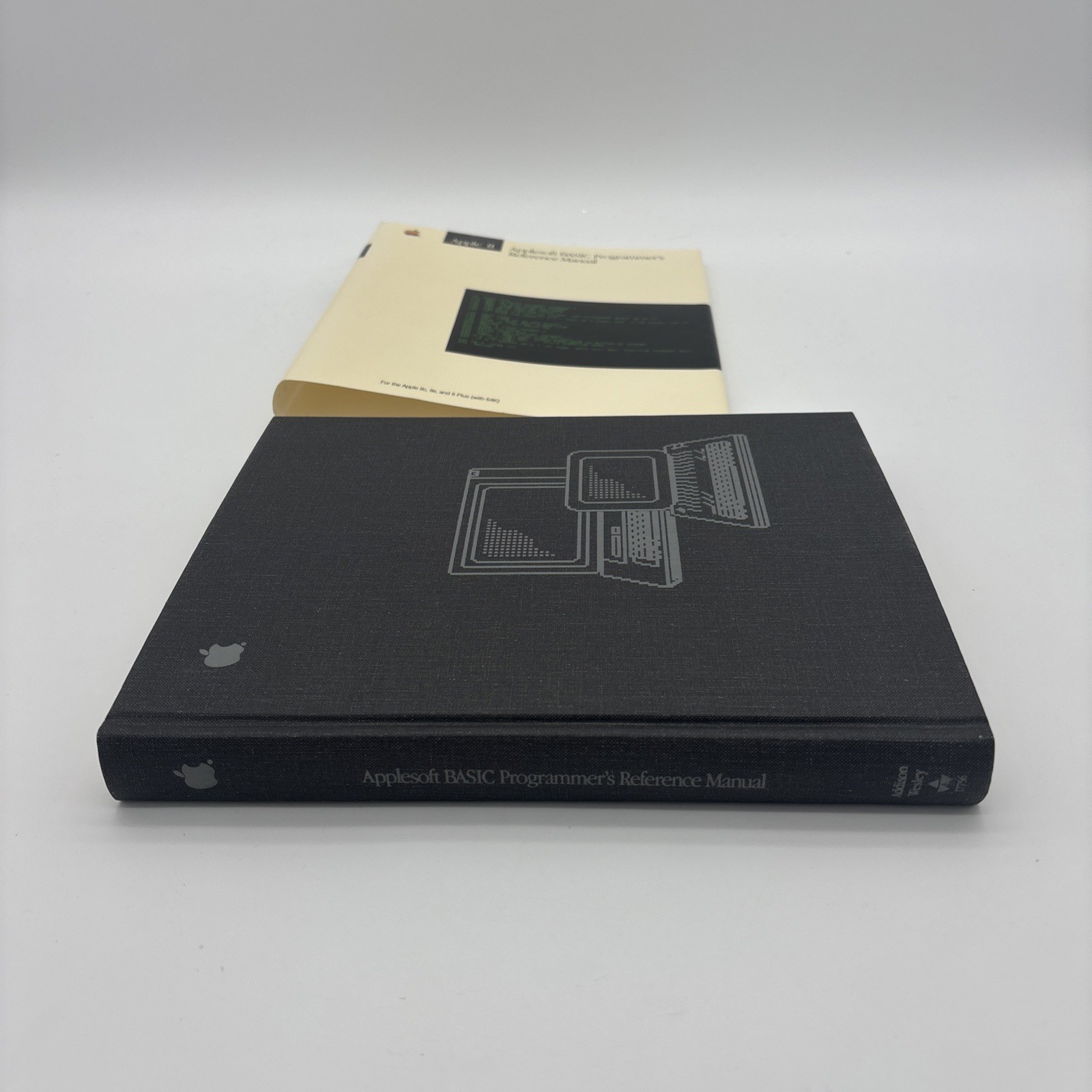 Apple II Applesoft Basic Programmers Reference Manual IIE IIC Hardcover (1987)