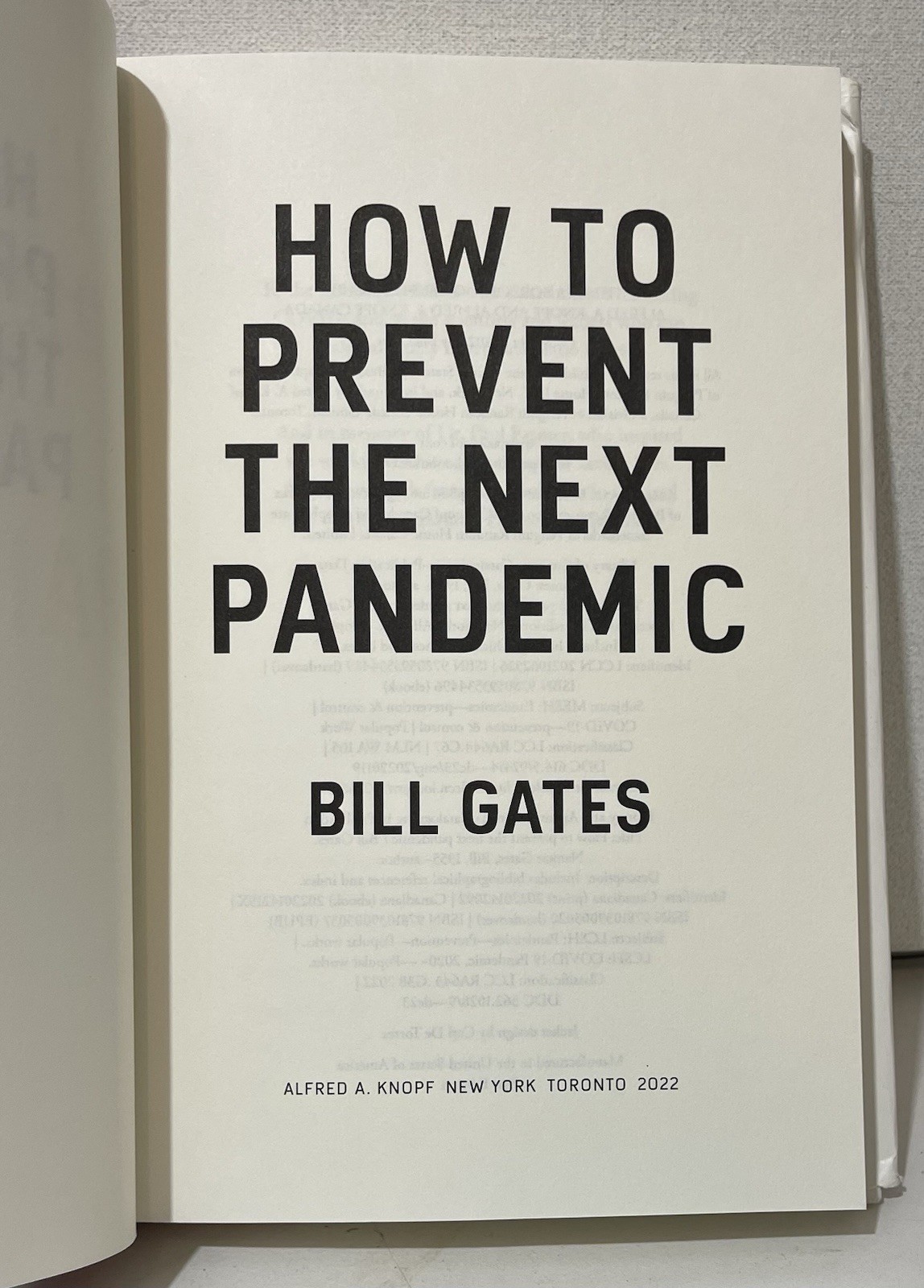How To Prevent the Next Pandemic By Bill Gates Signed First Edition HCDJ 2022
