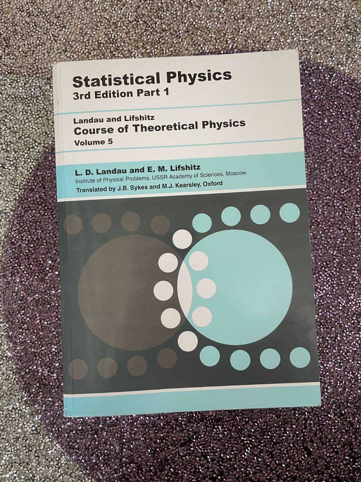 Statistical Physics, Third Edition, Part – Paperback, by Landau L D; – Very Good