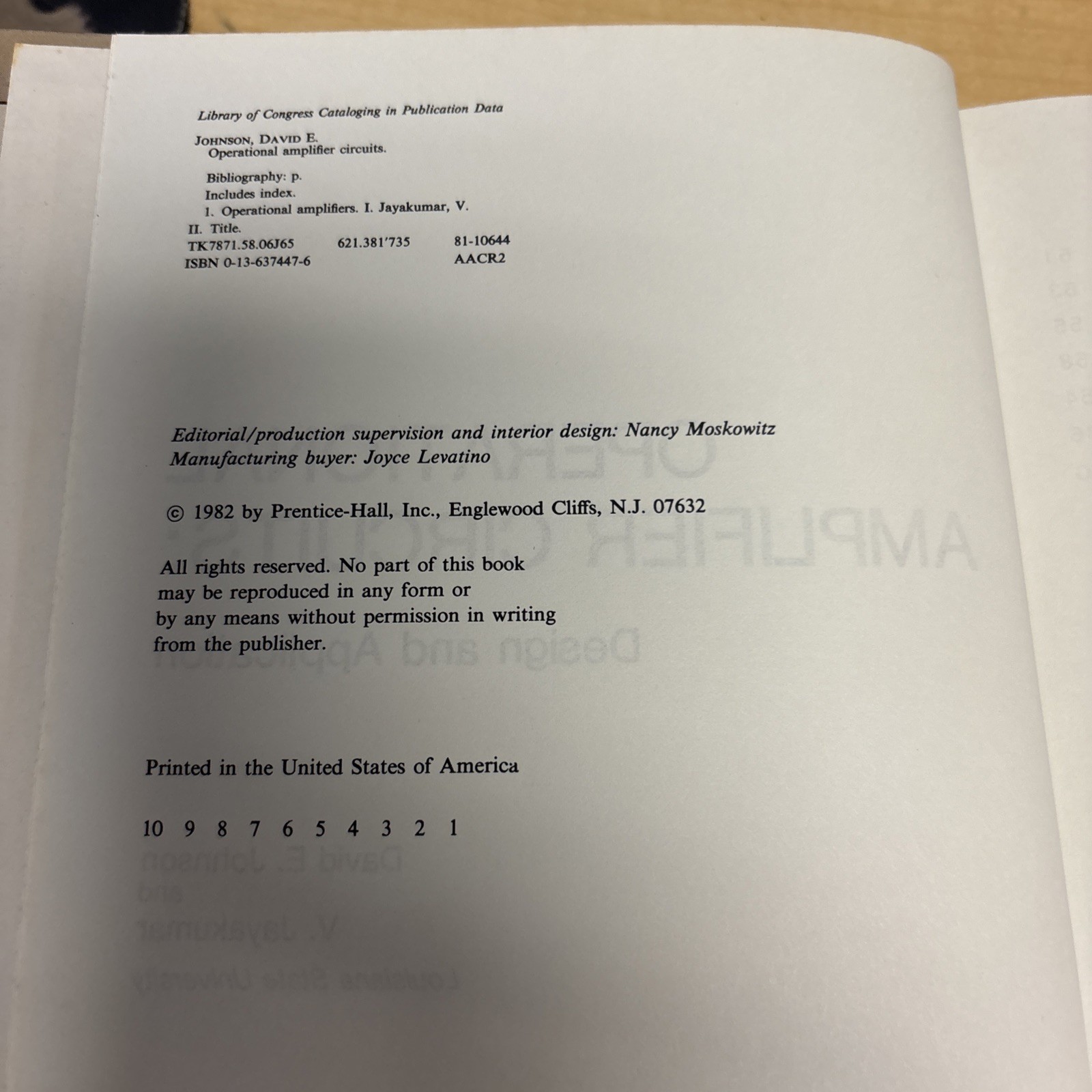 OPERATIONAL AMPLIFIER CIRCUITS: DESIGN AND APPLICATIONS By D E Johnson &
